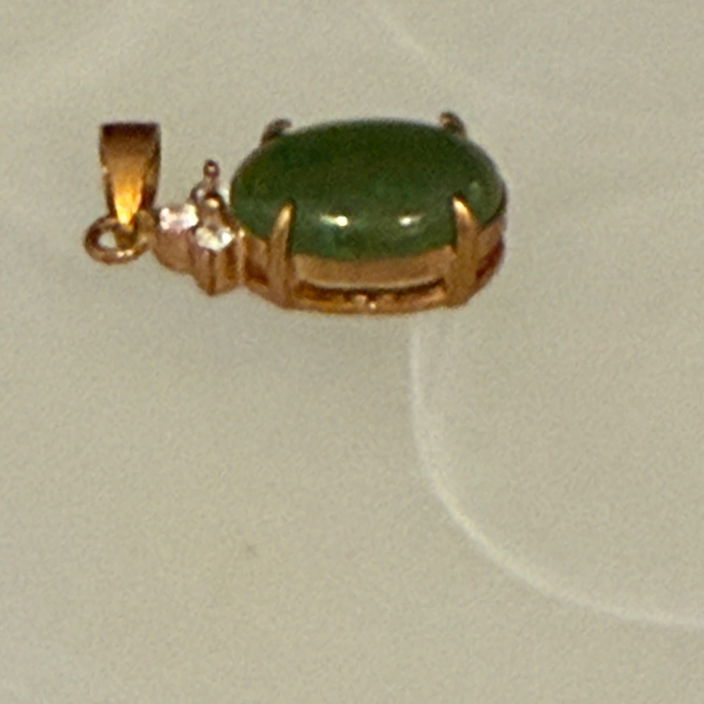 Elegant Green and Gold Jade Pendant